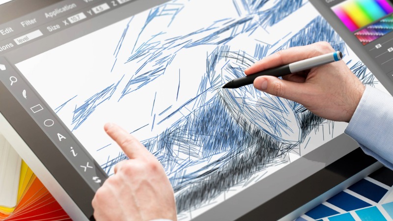 Arte digital para videojuegos en tableta digital