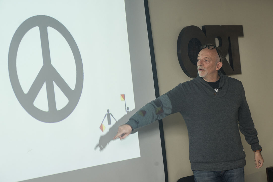 Diego Vainesman en la Escuela de Diseño. Foto: Universidad ORT Uruguay.